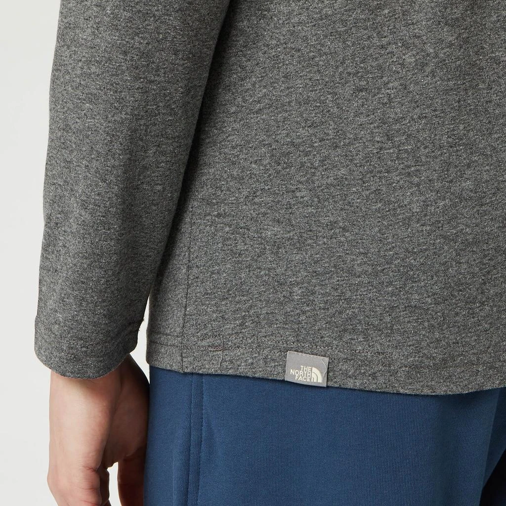 商品The North Face|The North Face Men's Long Sleeve Red Box T-Shirt - Medium Grey Heather,价格¥322,第5张图片详细描述