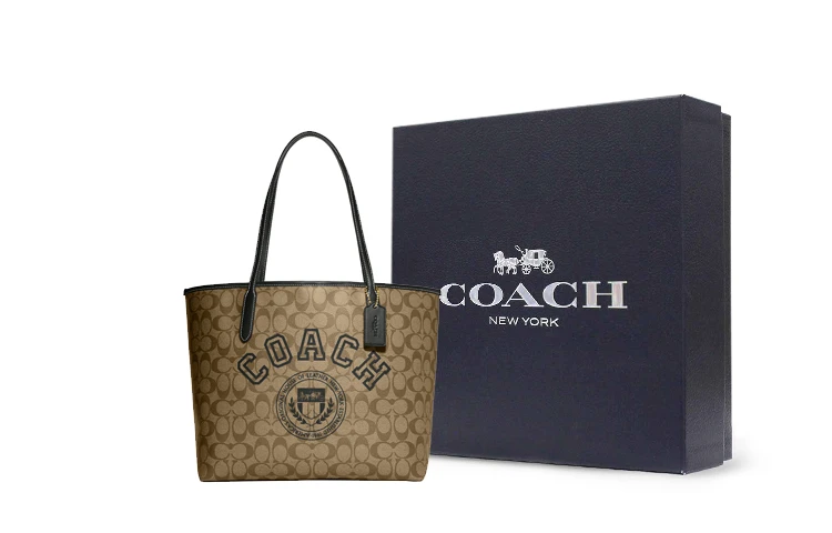 商品[国内直发] Coach|蔻驰 City 33 经典老花满印标志性Logo压印吊饰搭扣开合 人造革 托特包Tote包购物袋单肩手提包 大号 女款 卡其色,价格¥1461,第5张图片详细描述