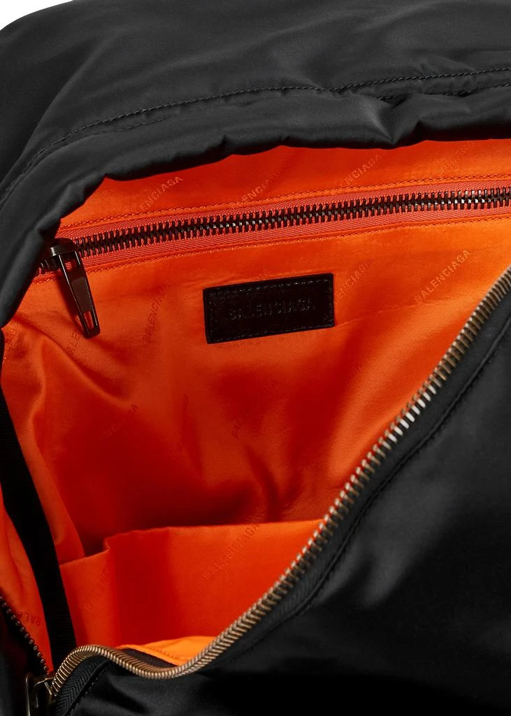 商品Balenciaga|Oversized XL black satin backpack,价格¥8333,第4张图片详细描述