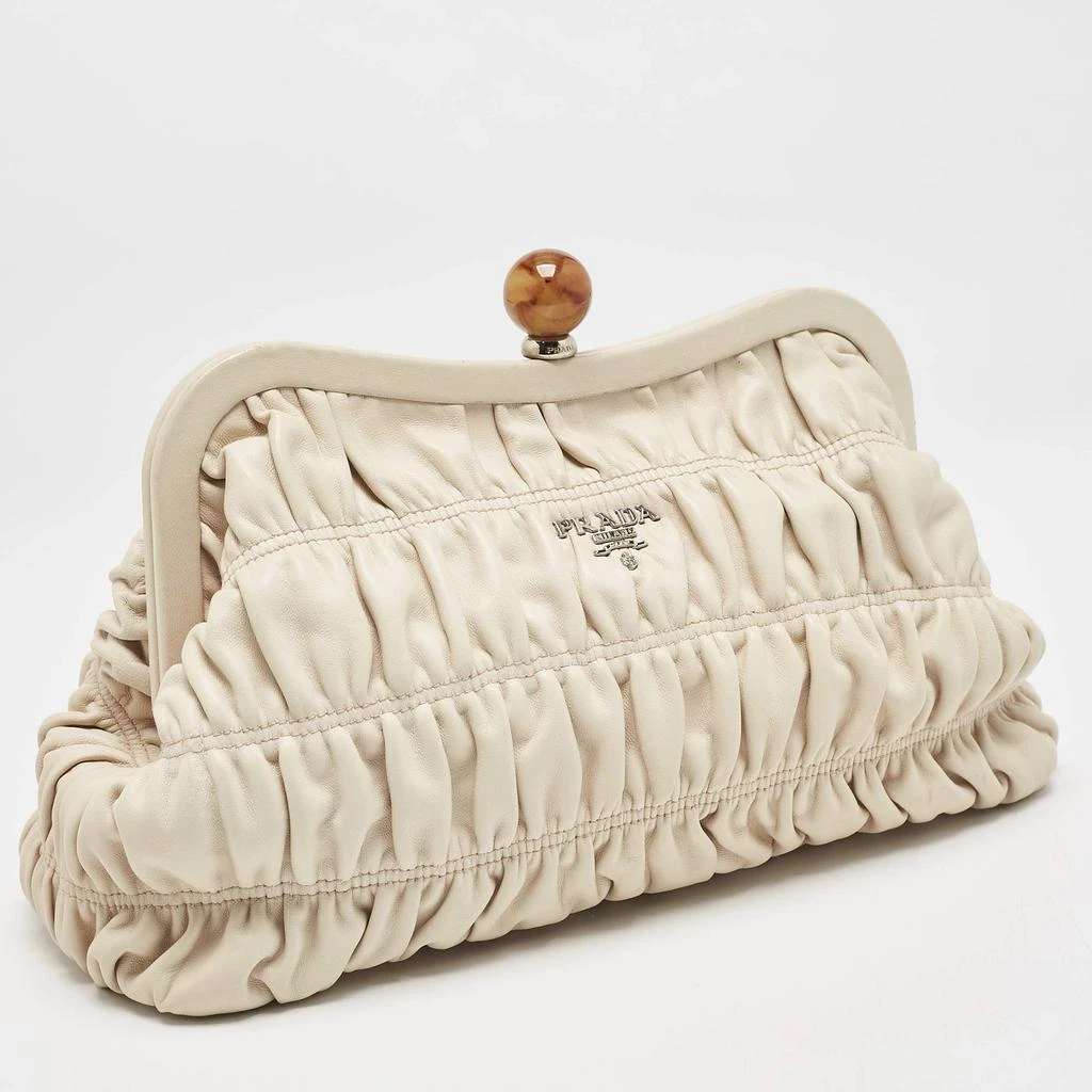 商品[二手商品] Prada|Prada Cream Nappa Gaufre Leather Frame Clutch,价格¥5537,第3张图片详细描述