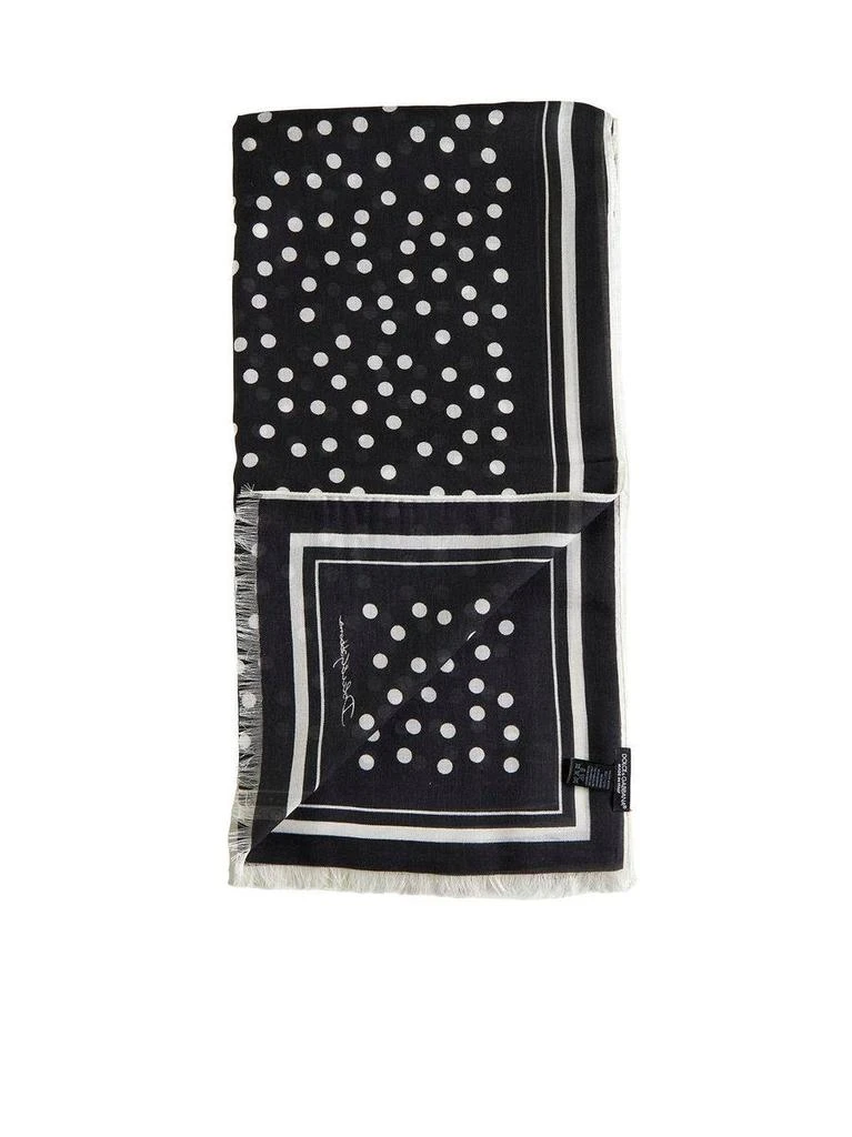 商品Dolce & Gabbana|Dolce & Gabbana Scarves & Wraps in Pois Bianco Fdo Nero,价格¥3557,第2张图片详细描述