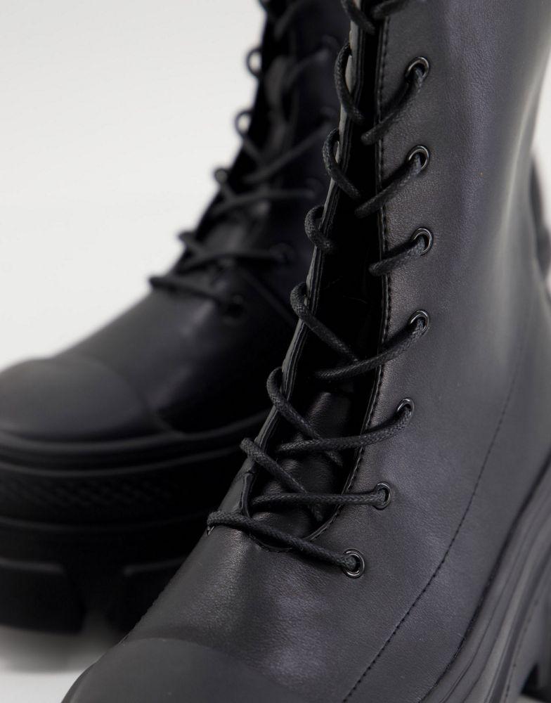 Public Desire Man beckett chunky lace up toe cap boots in black商品第3张图片规格展示
