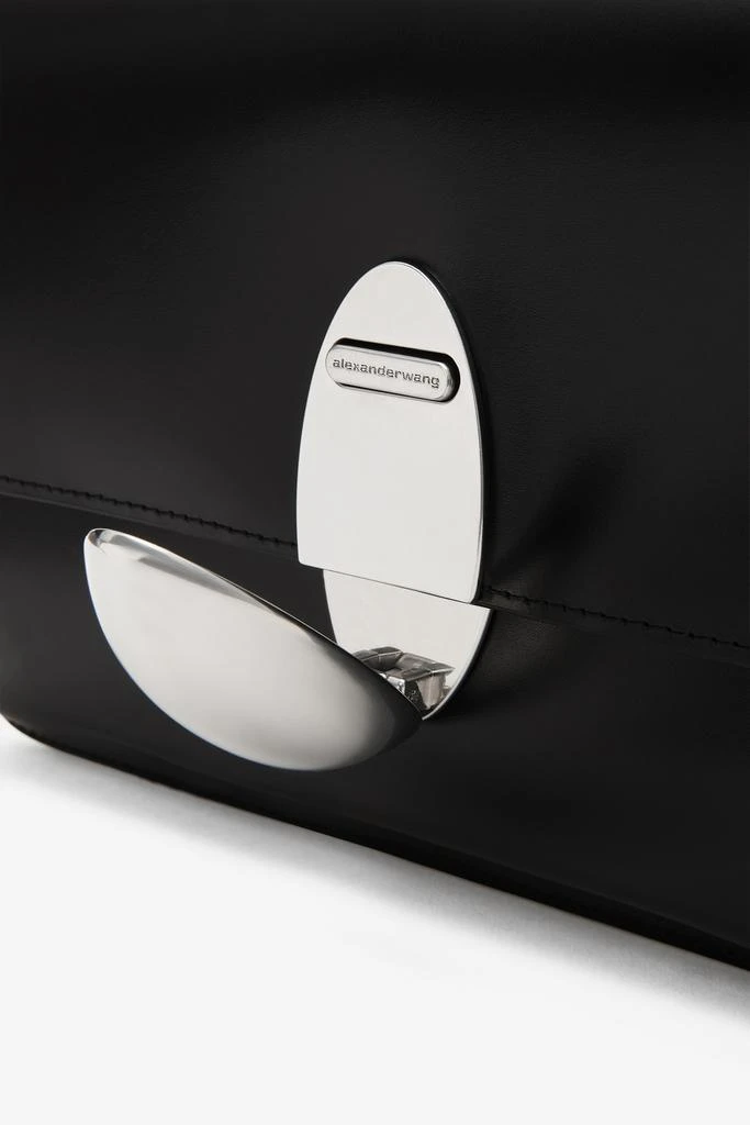 商品Alexander Wang|Dome Structured Flap Bag In Leather,价格¥6576,第2张图片详细描述