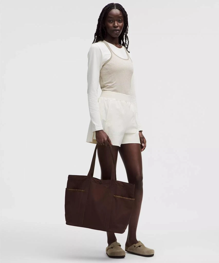 Daily Multi-Pocket Tote Bag 20L 商品