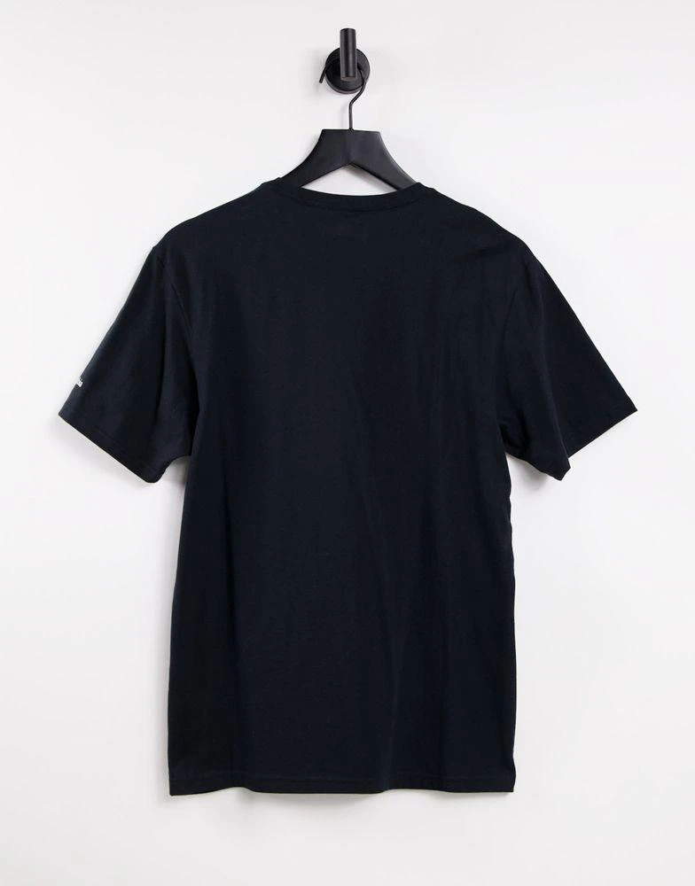 商品Columbia|Columbia CSC Basic Logo t-shirt in black Exclusive at ASOS,价格¥126,第3张图片详细描述