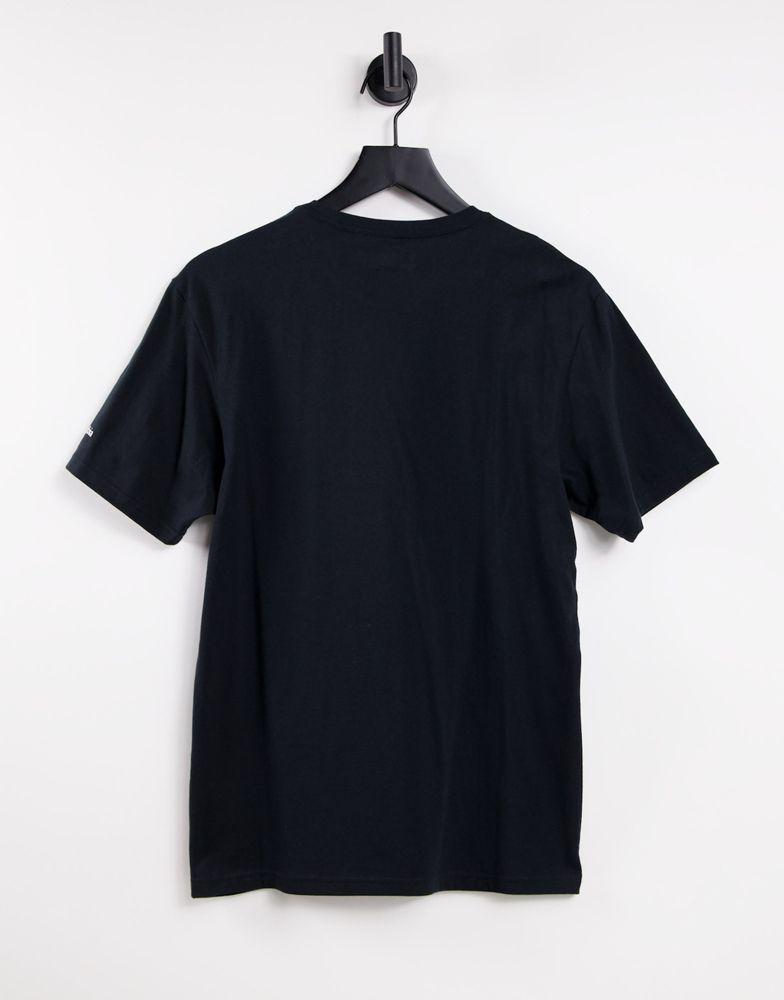 商品Columbia|Columbia CSC Basic Logo t-shirt in black Exclusive at ASOS,价格¥119,第5张图片详细描述