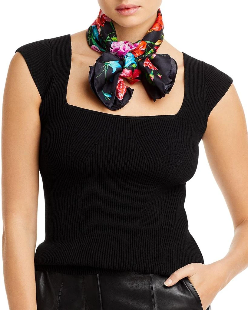 Bengal Blooms Silk Scarf 商品