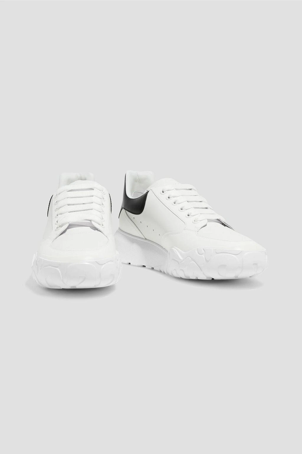 商品Alexander McQueen|Two-tone leather exaggerated-sole sneakers,价格¥2807,第2张图片详细描述