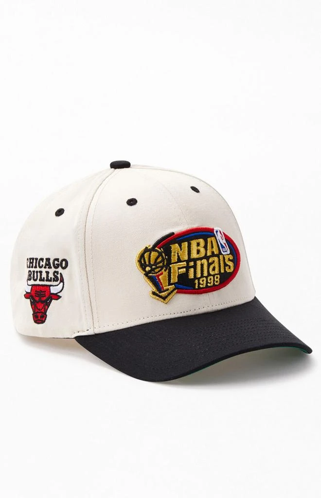 商品Mitchell and Ness|1998 NBA Finals Snapback Hat,价格¥179,第1张图片