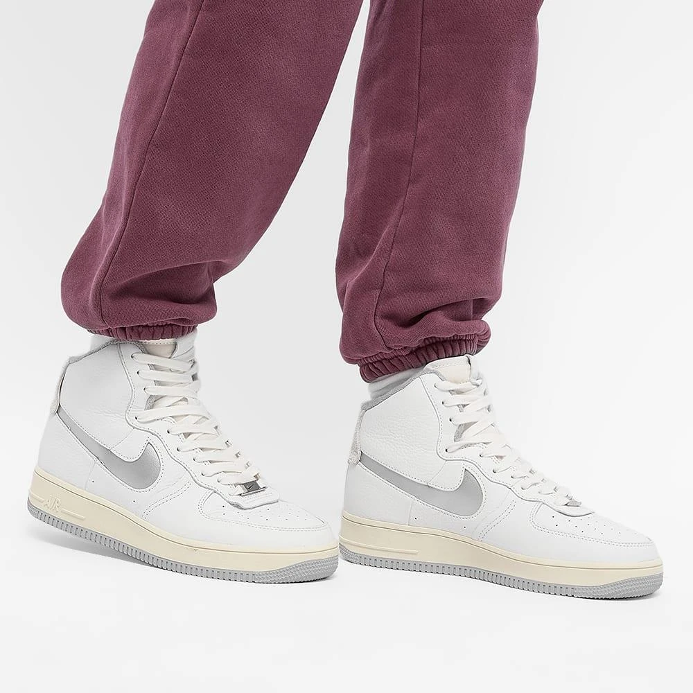 Nike Air Force 1 Sculpt 商品