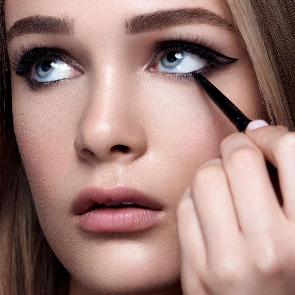 商品Lash Star|Hyper Performance Gel Eye Liner - Black Magic,价格¥91,第3张图片详细描述