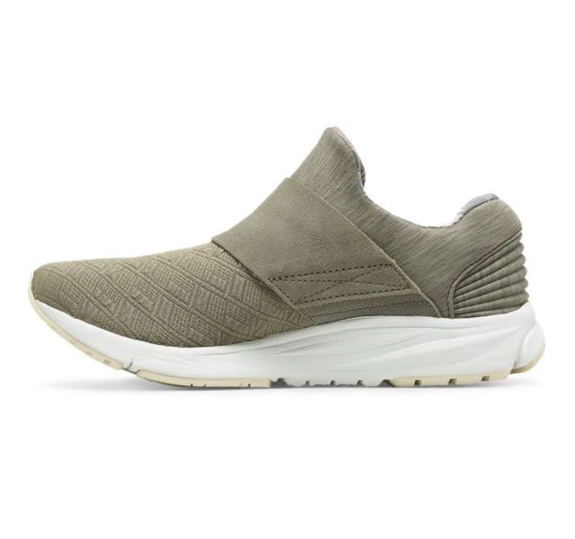 商品New Balance|Women's Rush Slip-On,价格¥555,第2张图片详细描述