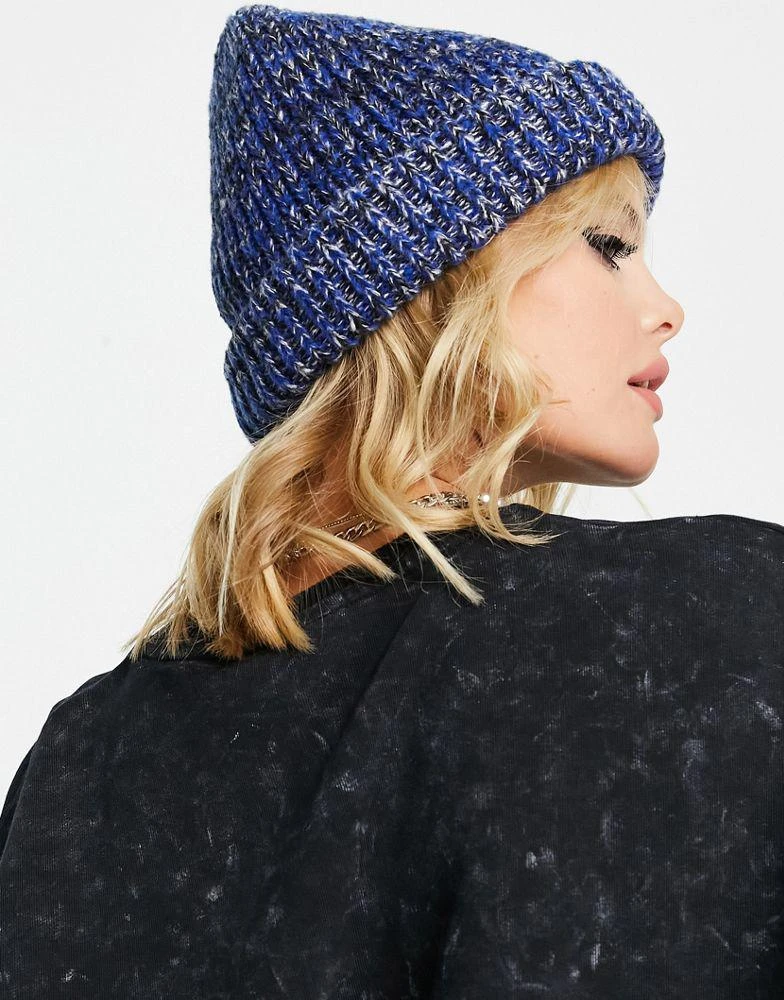 商品Topshop|Topshop ribbed marl beanie in navy,价格¥44,第2张图片详细描述