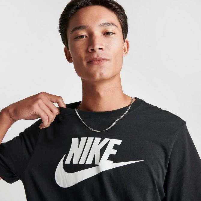 Men's Nike Sportswear Icon Futura T-Shirt 商品