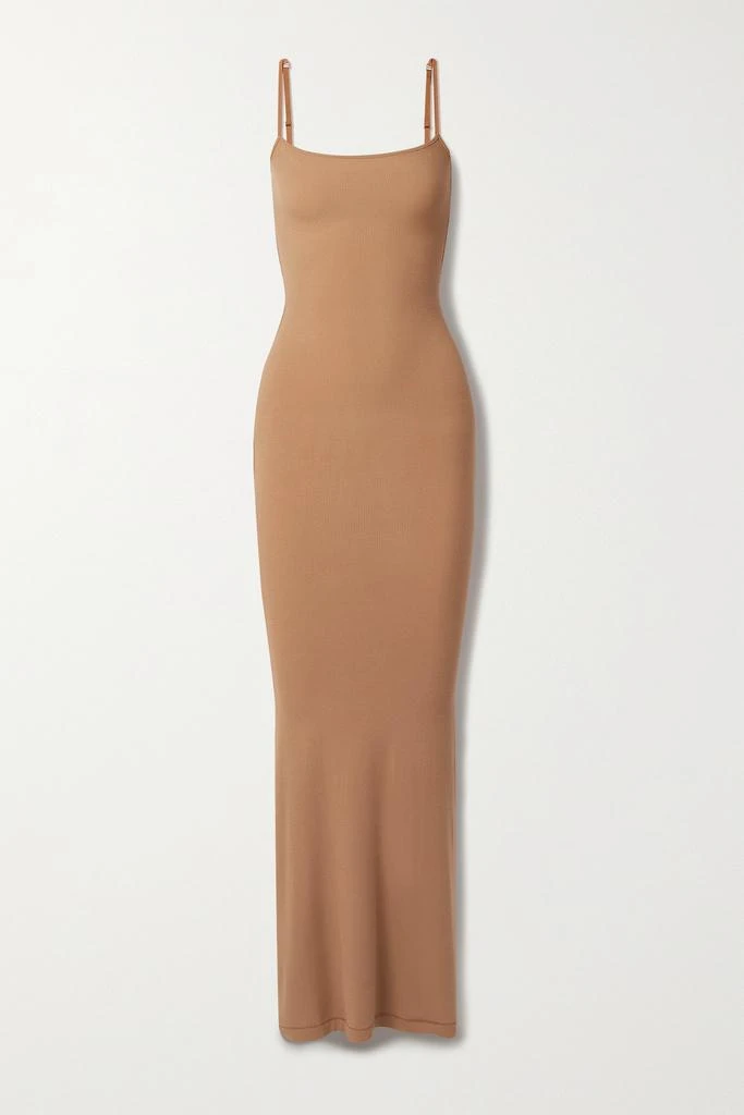 商品SKIMS|Soft Lounge 罗纹弹力莫代尔吊带裙（颜色：camel）,价格¥325,第1张图片