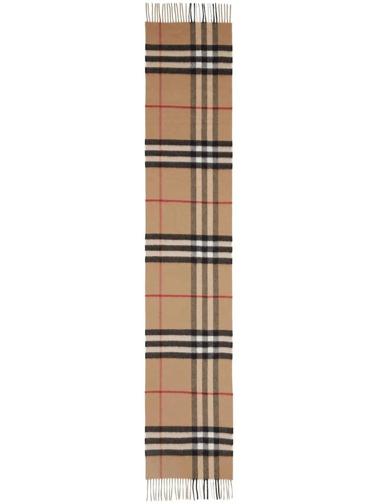 商品Burberry|BURBERRY The Classic Check cashmere scarf,价格¥3514,第4张图片详细描述