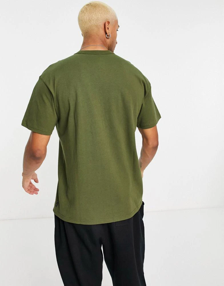 商品NIKE|Nike Premium Essentials oversized t-shirt in khaki,价格¥321,第2张图片详细描述