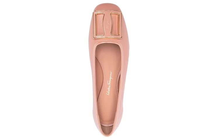 商品[国内直发] Salvatore Ferragamo|FERRAGAMO菲拉格慕 logo压纹标牌 休闲单鞋 女款 粉色,价格¥2242,第6张图片详细描述