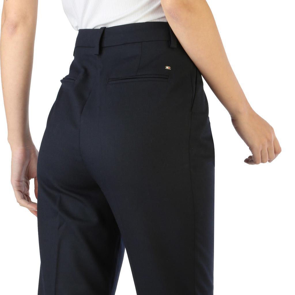 商品Tommy Hilfiger|Tommy Hilfiger solid color regular fit Trousers,价格¥610,第6张图片详细描述