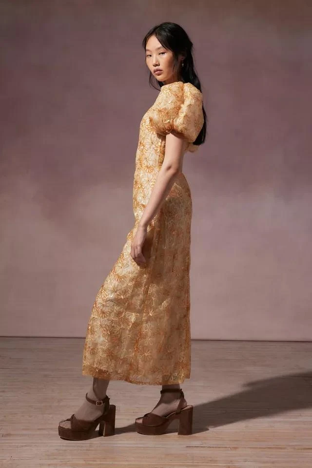 商品Sister Jane|Sister Jane Dream Garden Sequin Floral Midi Dress,价格¥604,第3张图片详细描述