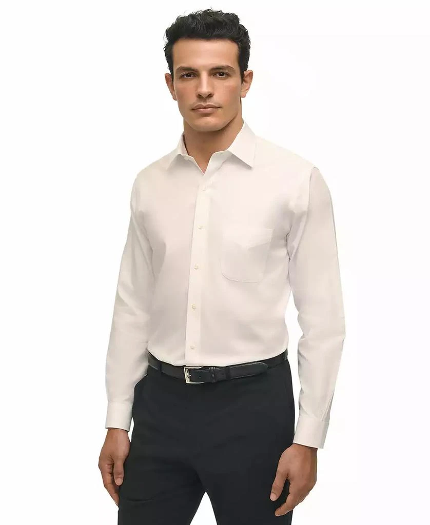 商品Brooks Brothers|Men’s Regular Fit Non-Iron Spread Collar Solid Pinpoint Dress Shirt,价格¥665,第2张图片详细描述