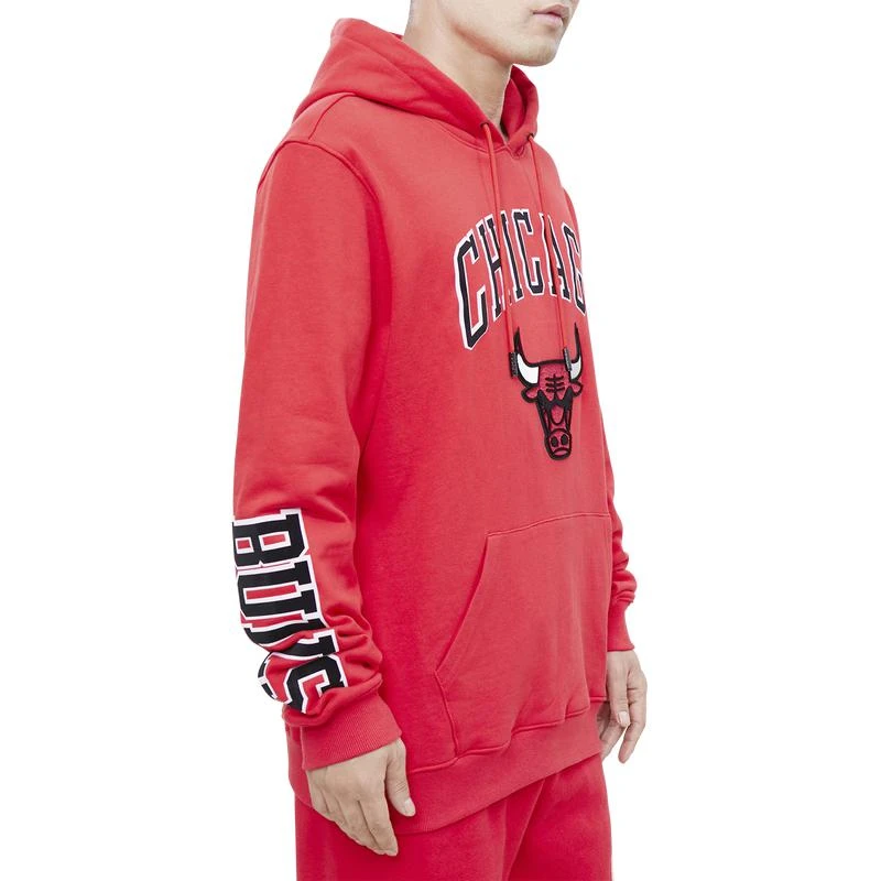 商品Pro Standard|Pro Standard Bulls Stacked Logo Hoodie - Men's,价格¥693,第3张图片详细描述