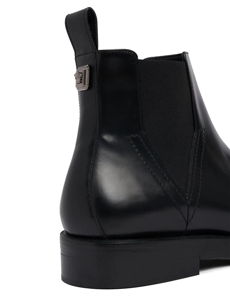 商品Versace|Squared Toe Leather Chelsea Boots,价格¥4597,第4张图片详细描述