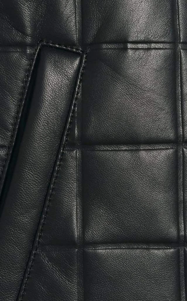 Quilted Leather Bomber Jacket 商品