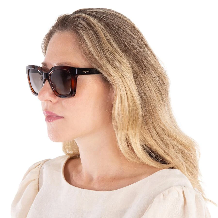 商品Salvatore Ferragamo|Salvatore Ferragamo Brown Gradient Rectangular Ladies Sunglasses SF955S 214 53,价格¥414,第2张图片详细描述