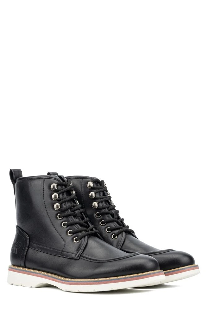 Kevin Faux Leather Boot 商品