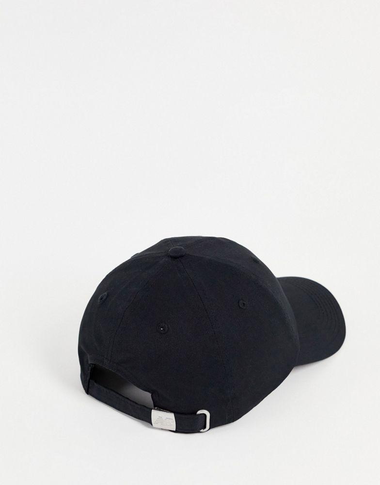 New Balance linear logo baseball cap in black商品第2张图片规格展示