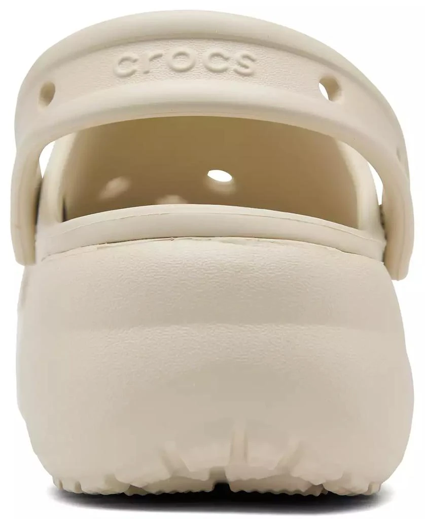 商品Crocs|Women's Classic Platform Clogs from Finish Line,价格¥449,第4张图片详细描述