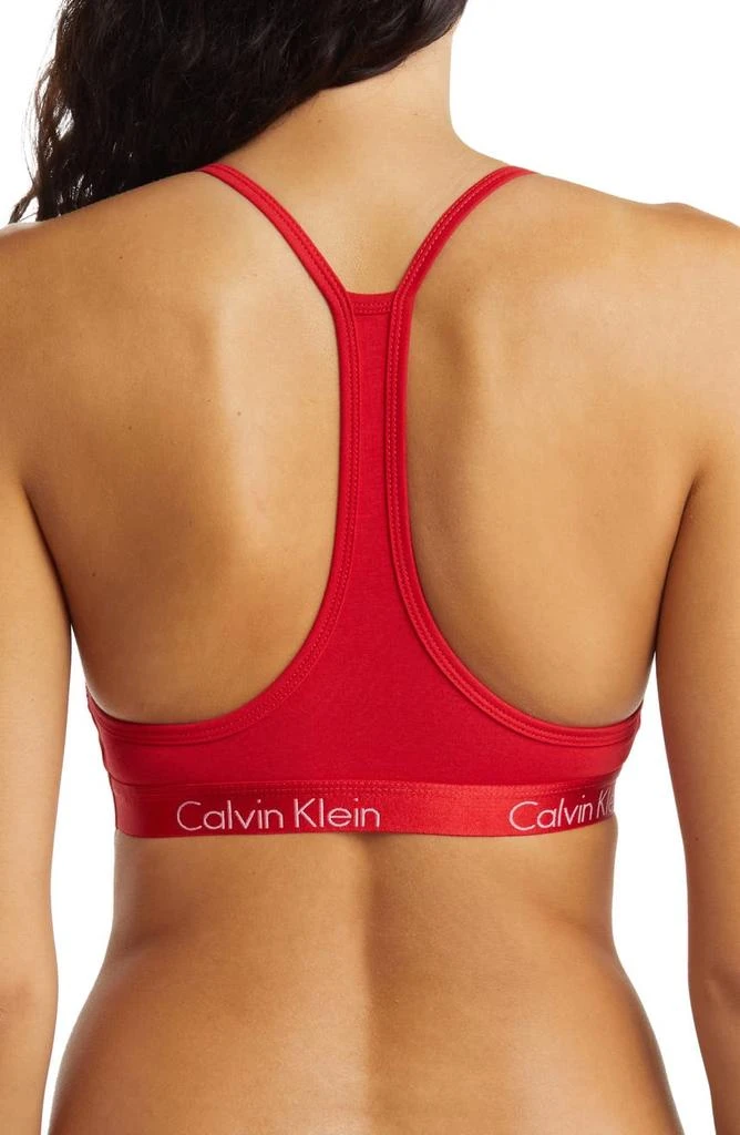 商品Calvin Klein|V领文胸,价格¥124,第2张图片详细描述