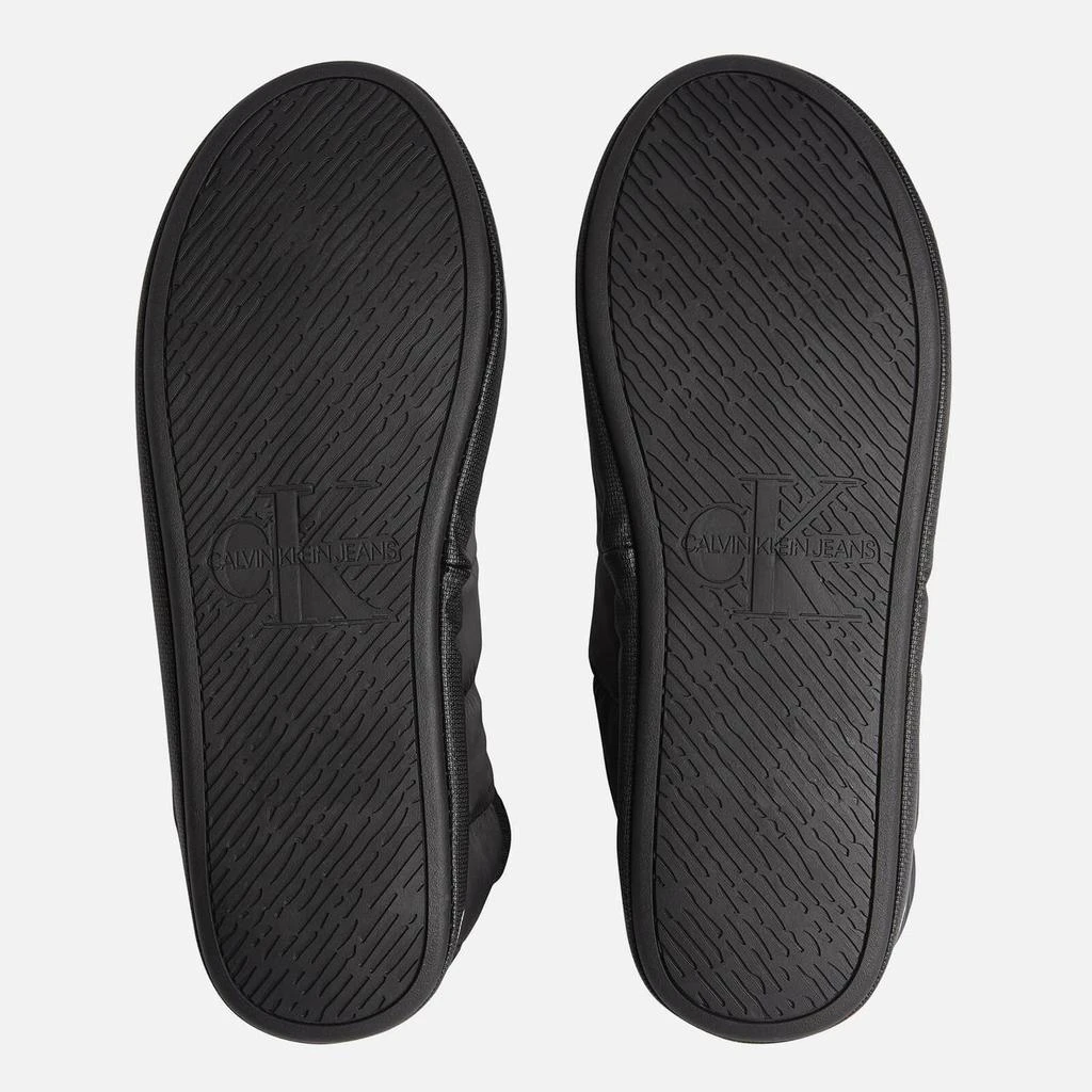 商品Calvin Klein|CALVIN KLEIN JEANS QUILTED SHELL HOME SLIPPERS,价格¥172,第4张图片详细描述