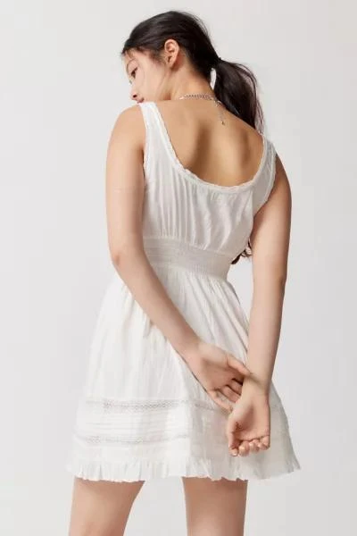 商品Urban Outfitters|UO Angelina Lace-Inset Mini Dress,价格¥153,第4张图片详细描述
