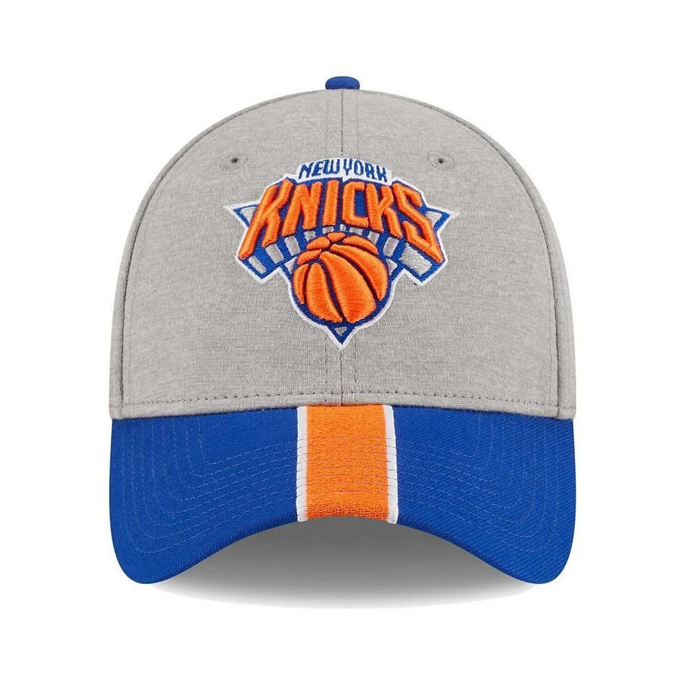 商品New Era|Men's Gray, Blue New York Knicks Striped 39THIRTY Flex Hat,价格¥253,第2张图片详细描述