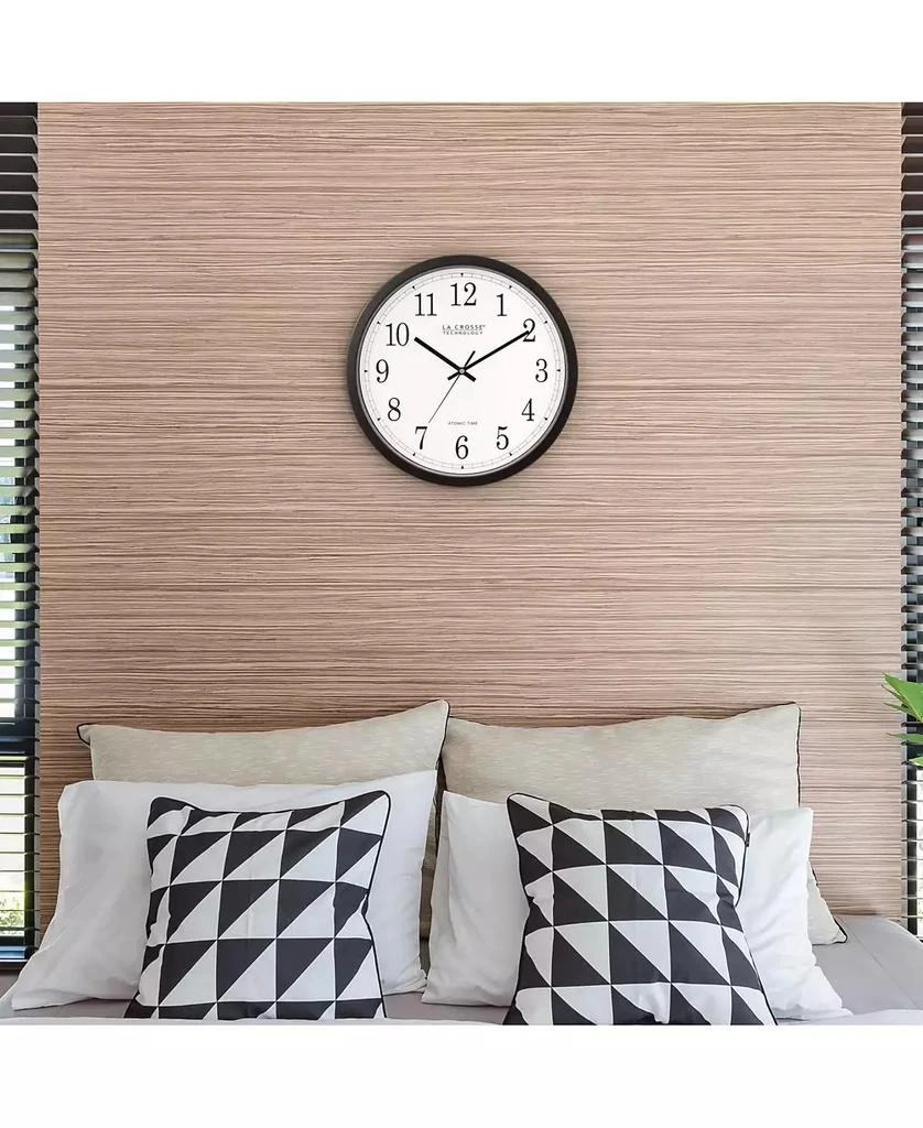 商品La Crosse Technology|14" Black Atomic Analog Wall Clock,价格¥390,第5张图片详细描述