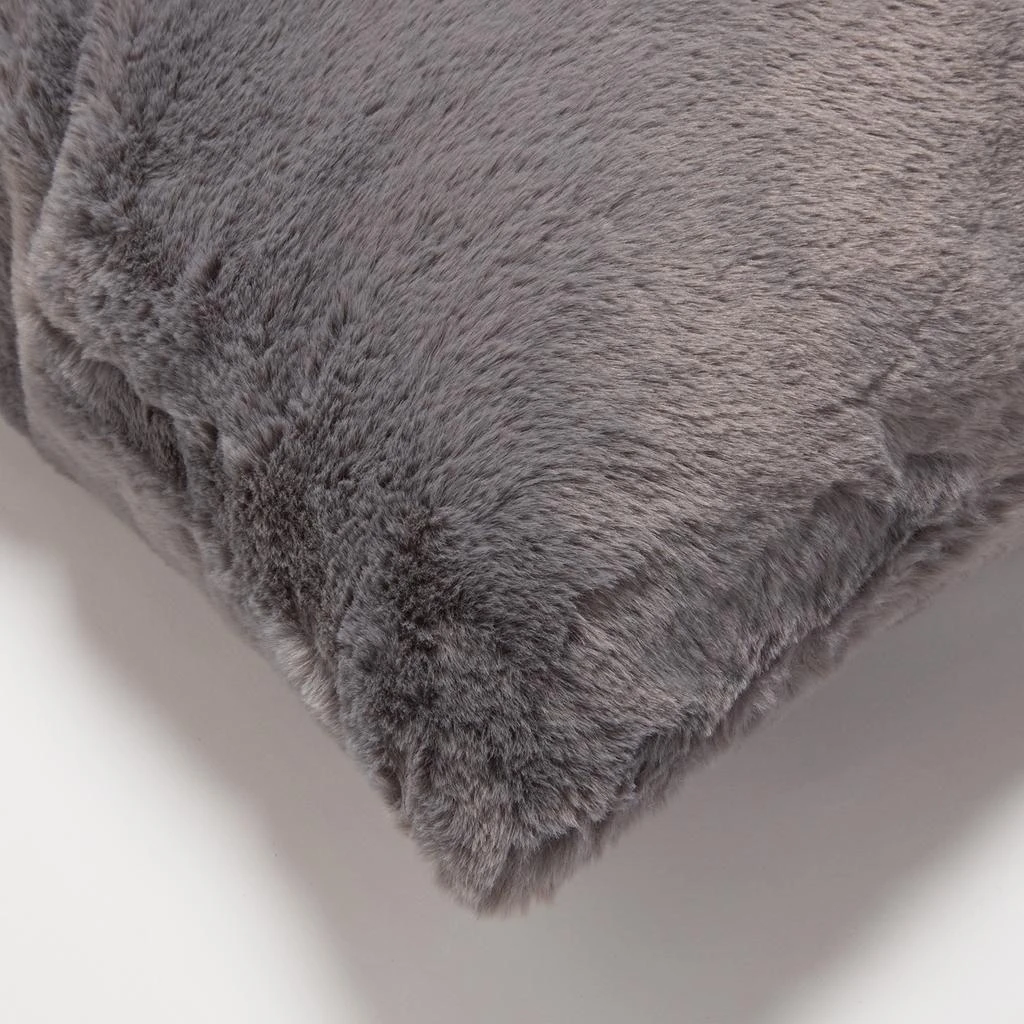 商品in homeware|Recycled Polyester Faux Fur Cushion - Deep Blue,价格¥53,第2张图片详细描述