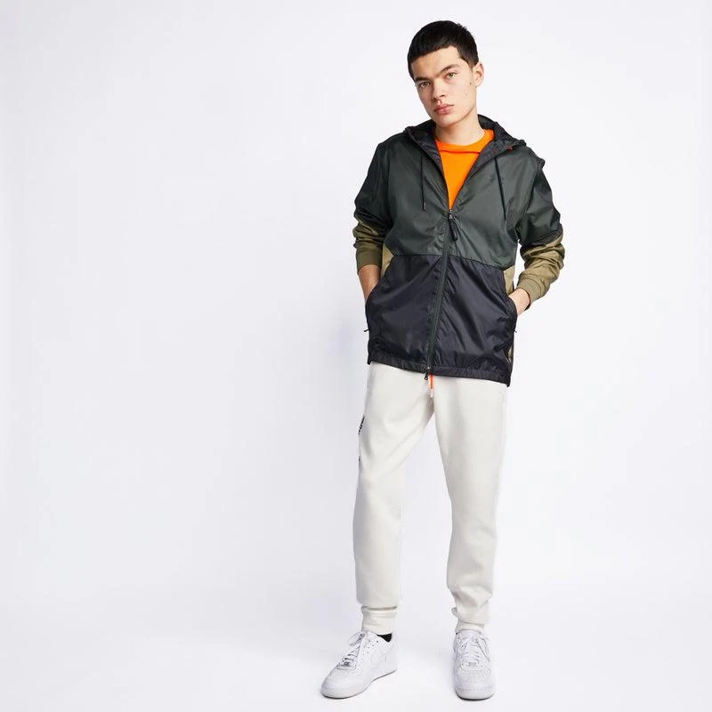 商品Under Armour|Under Armour Lightweight Jacket - Men Jackets,价格¥364,第2张图片详细描述