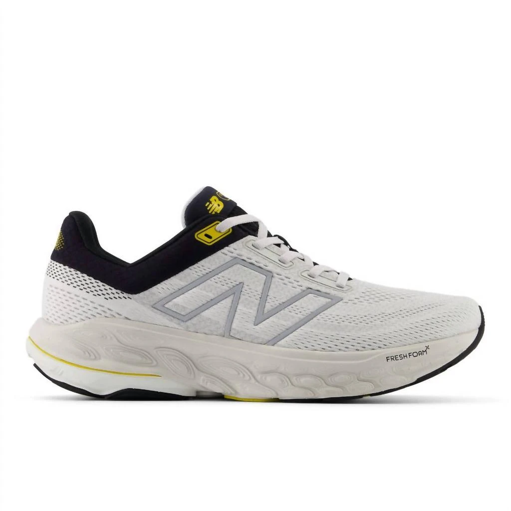 商品New Balance|Men's 860 V14 Running Sneakers In White With Black And Sea Salt,价格¥918,第1张图片