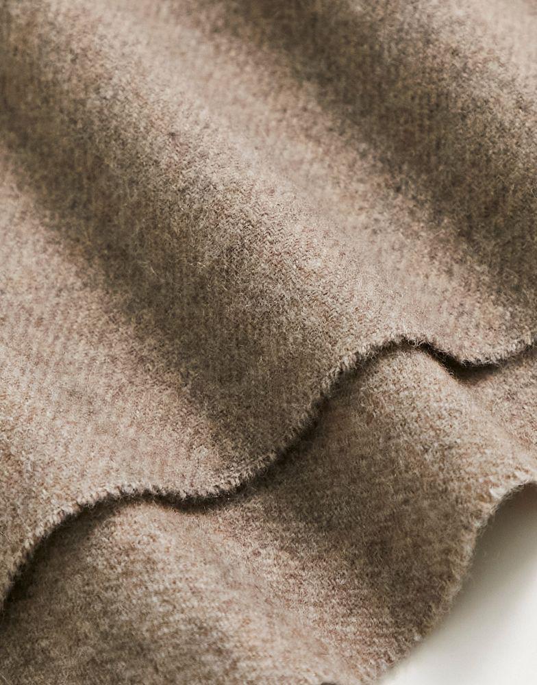 Moschino wool scarf in grey商品第2张图片规格展示