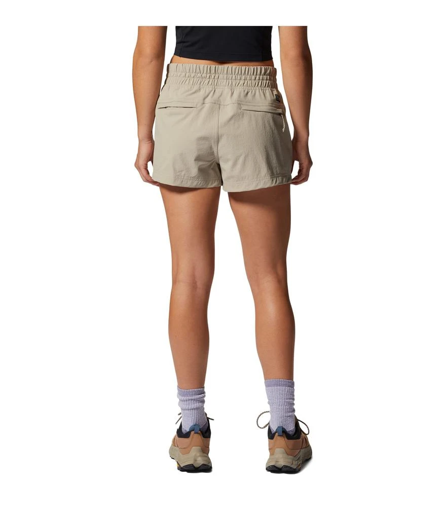 商品Mountain Hardwear|Basswood™ Pull-On Shorts,价格¥323,第3张图片详细描述