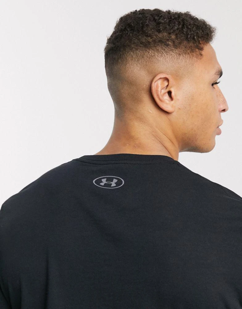 商品Under Armour|Under Armour long sleeve top with chest logo in black,价格¥182,第2张图片详细描述