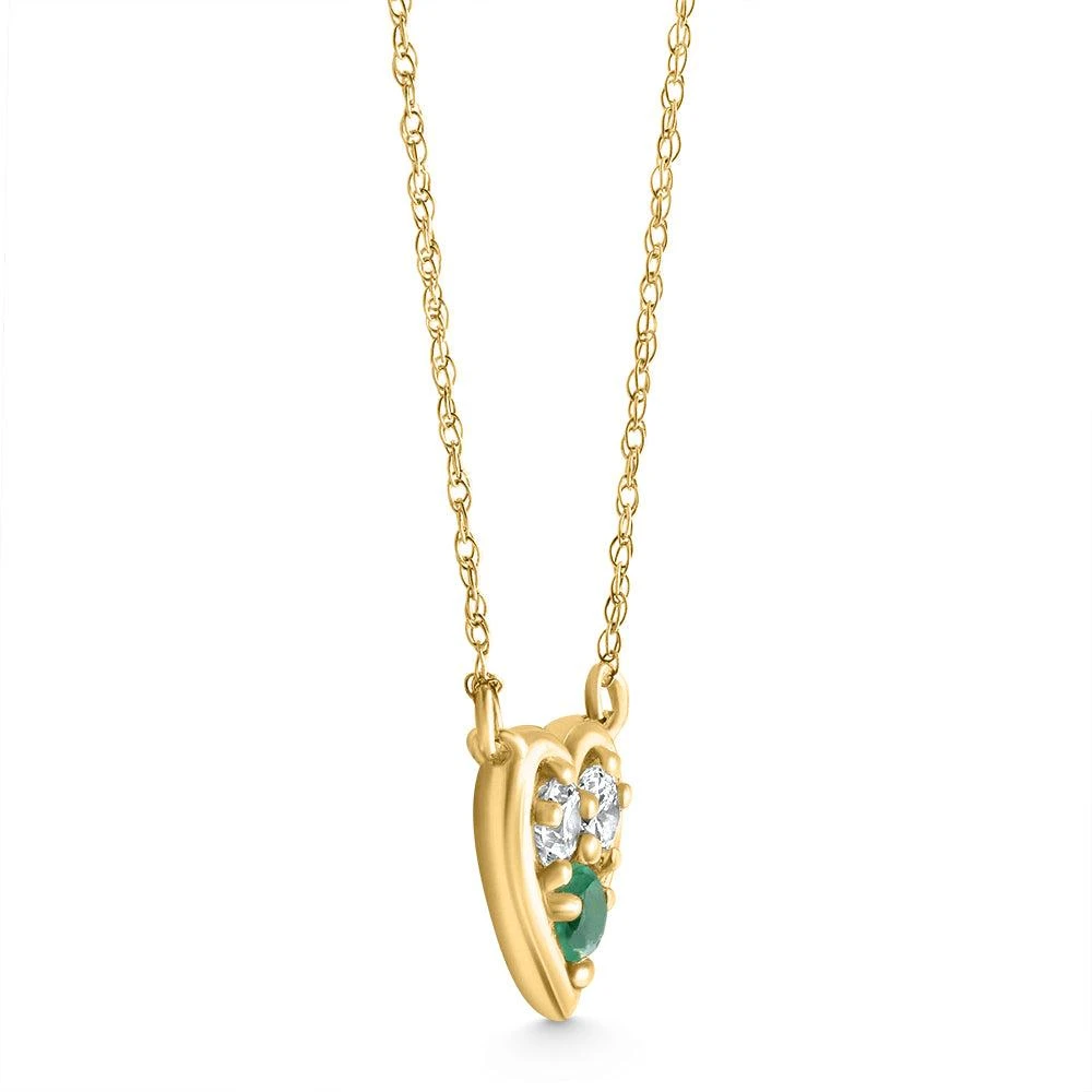 商品Pompeii3|1/2Ct Heart Shape Emerald & Diamond Pendant 10k Gold Women's Necklace lab Grown,价格¥2647,第2张图片详细描述