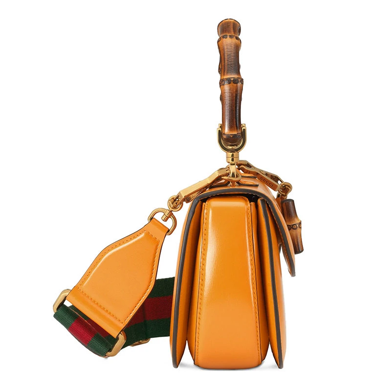 商品Gucci|【预售3-7天】GUCCI/古驰 2021秋冬 女士小号黄色皮革竹节配件附皮革和织带互换肩带竹子提手饰面斜跨单肩手提包67579710ODT7769,价格¥30066,第6张图片详细描述