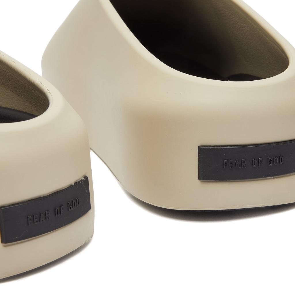 cb9ee7a1-088f-3cb2-bb2d-