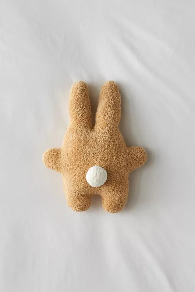 商品Urban Outfitters|Lil Bunny Buddy Throw Pillow,价格¥226,第5张图片详细描述