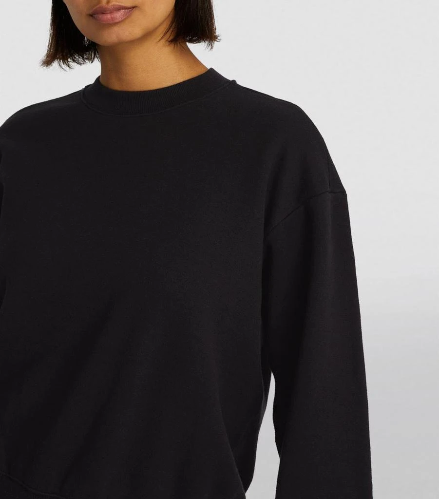 Fleece Quarter-Zip Sweatshirt 商品