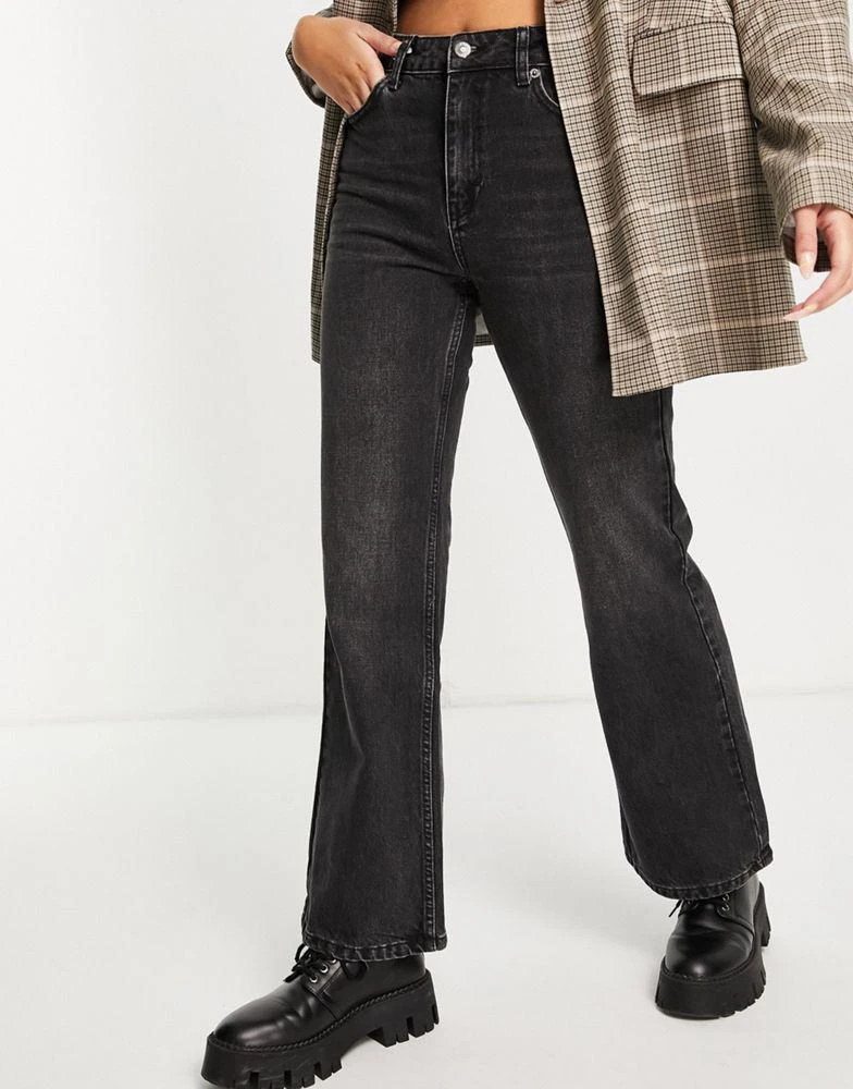 商品Topshop|Topshop 90s flare jeans in washed black,价格¥259,第3张图片详细描述