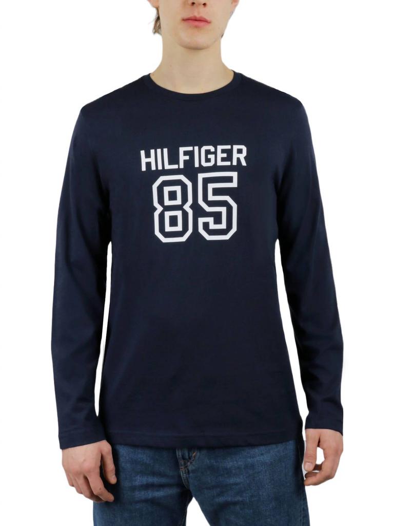 Langärmliges Shirt mit Rundhalsausschnitt in Dunkelblau image 2